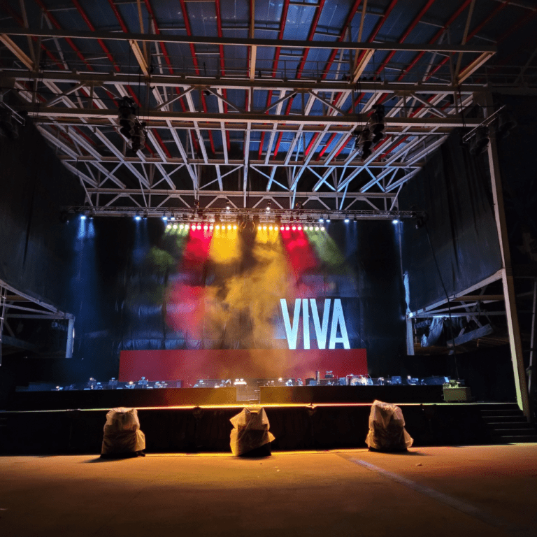Concert stage lighting - Viva Event